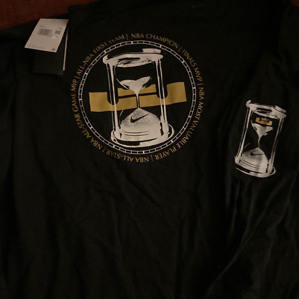 Nike lebron James king long sleeve shirt. Brand new never used with tags.